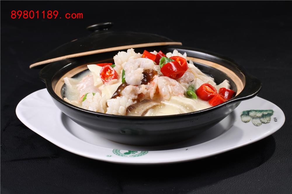 三鲜焖豆腐